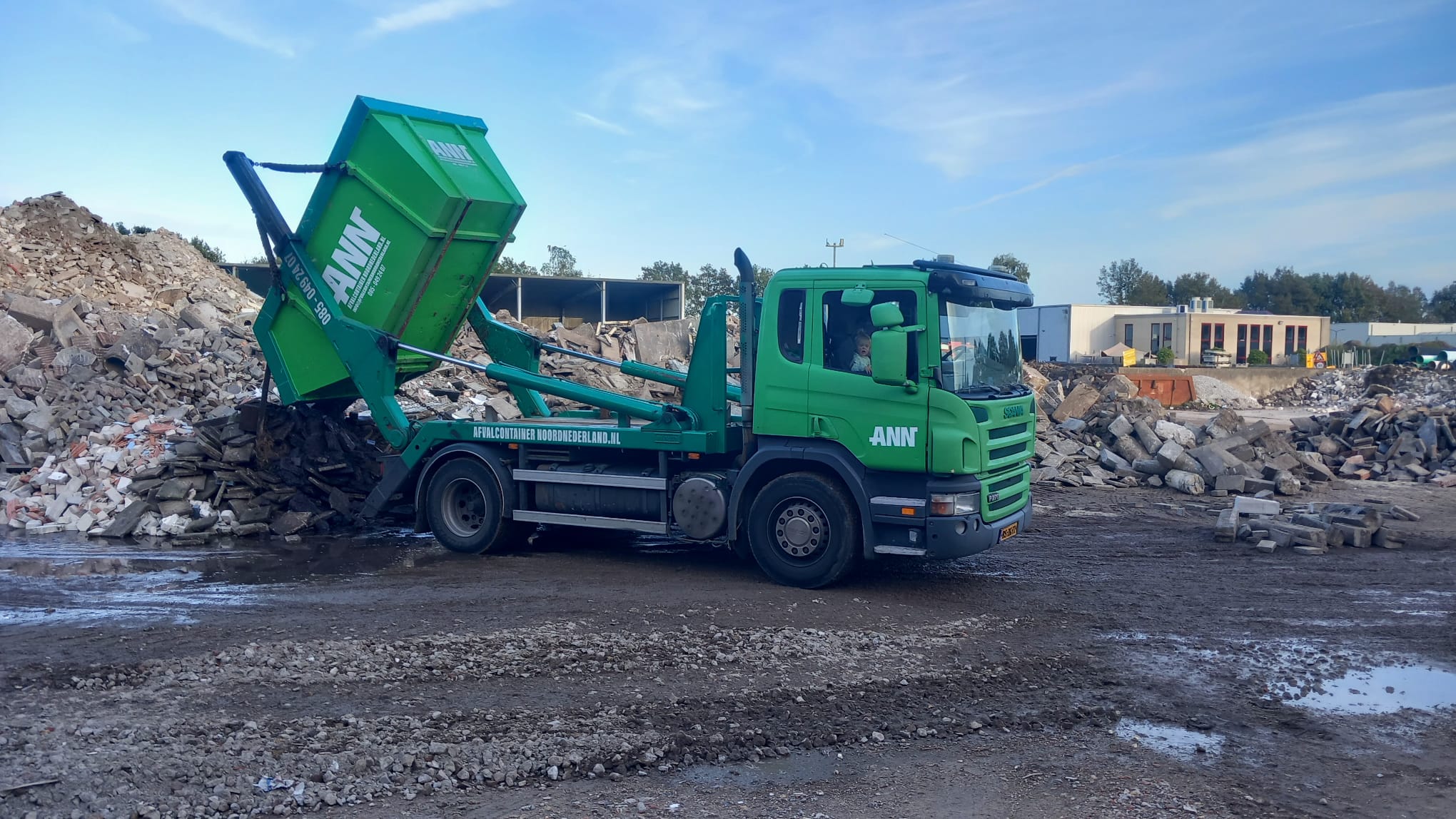 Afbeelding van WhatsApp op 2024-10-17 om 13.44.15_1b9bea04 Container Huren Nieuweroord Drenthe - ANN